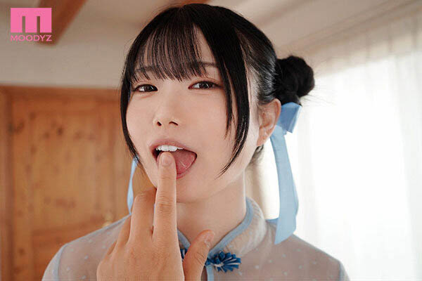 「火辣奇迹美乳女大生」的强烈开发，「狂晃动浑圆H奶」太吸睛...