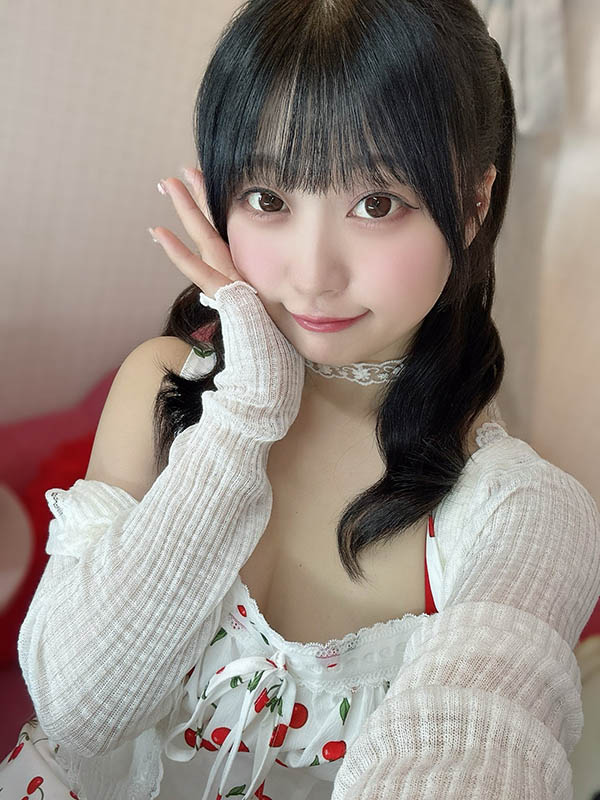 震惊社会「刺杀牛郎男友」女主角出狱后找不到工作下海拍AV？！